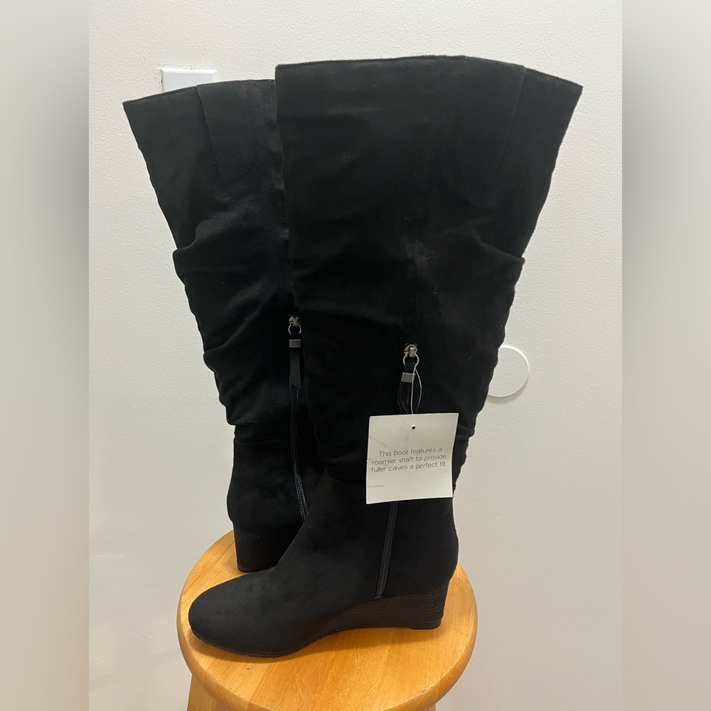 Dr. Schools central wide calf wedge boots size 8 NWT